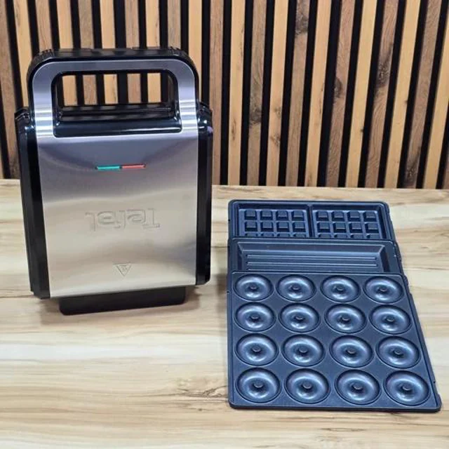 اسنکساز ۴ کاره تفال (Tefal) مدل 7050